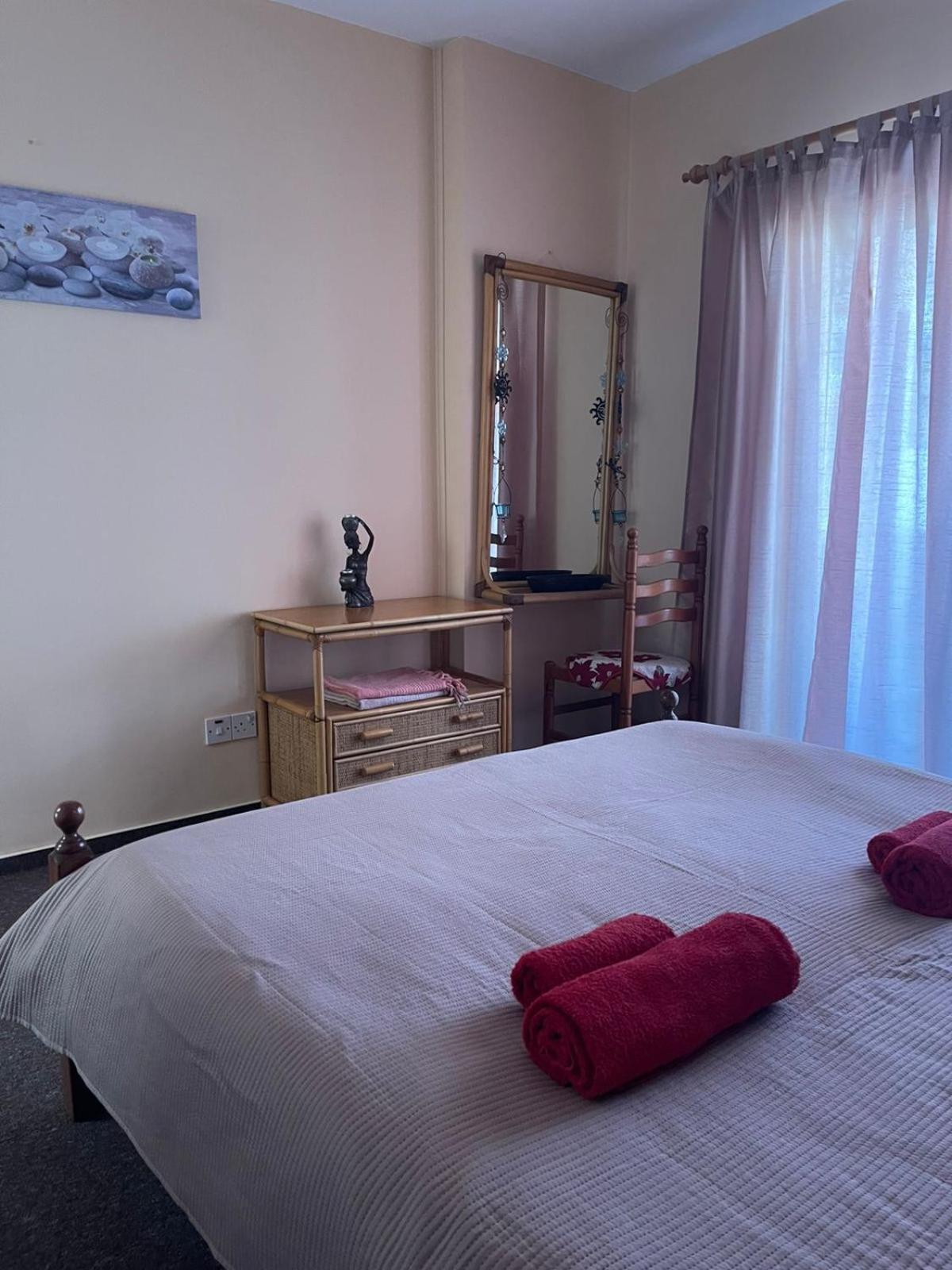 Limnaria Westpark 2 Bdrm Apartment 122 Paphos Buitenkant foto